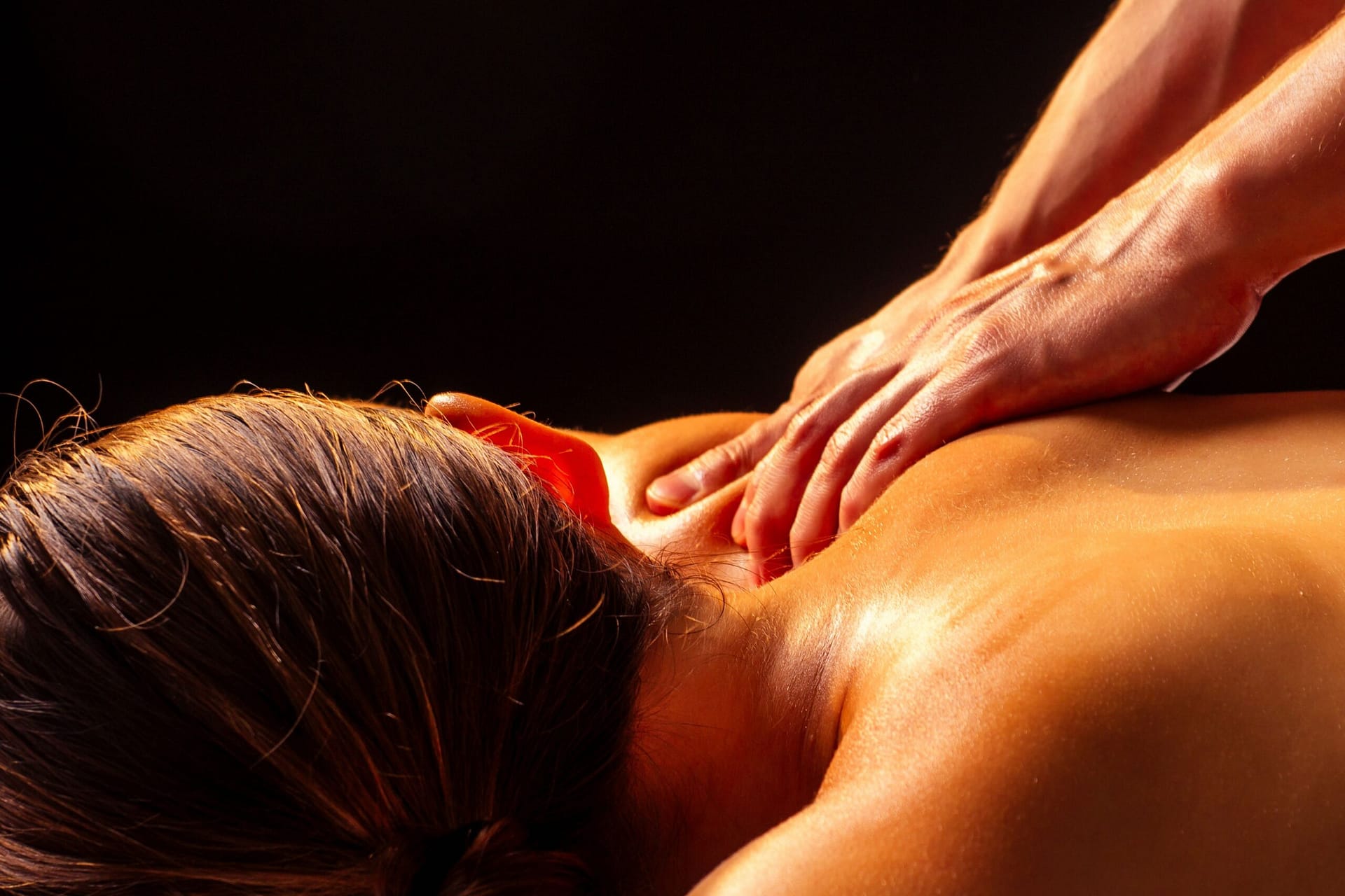 Back Neck Shoulder Massage